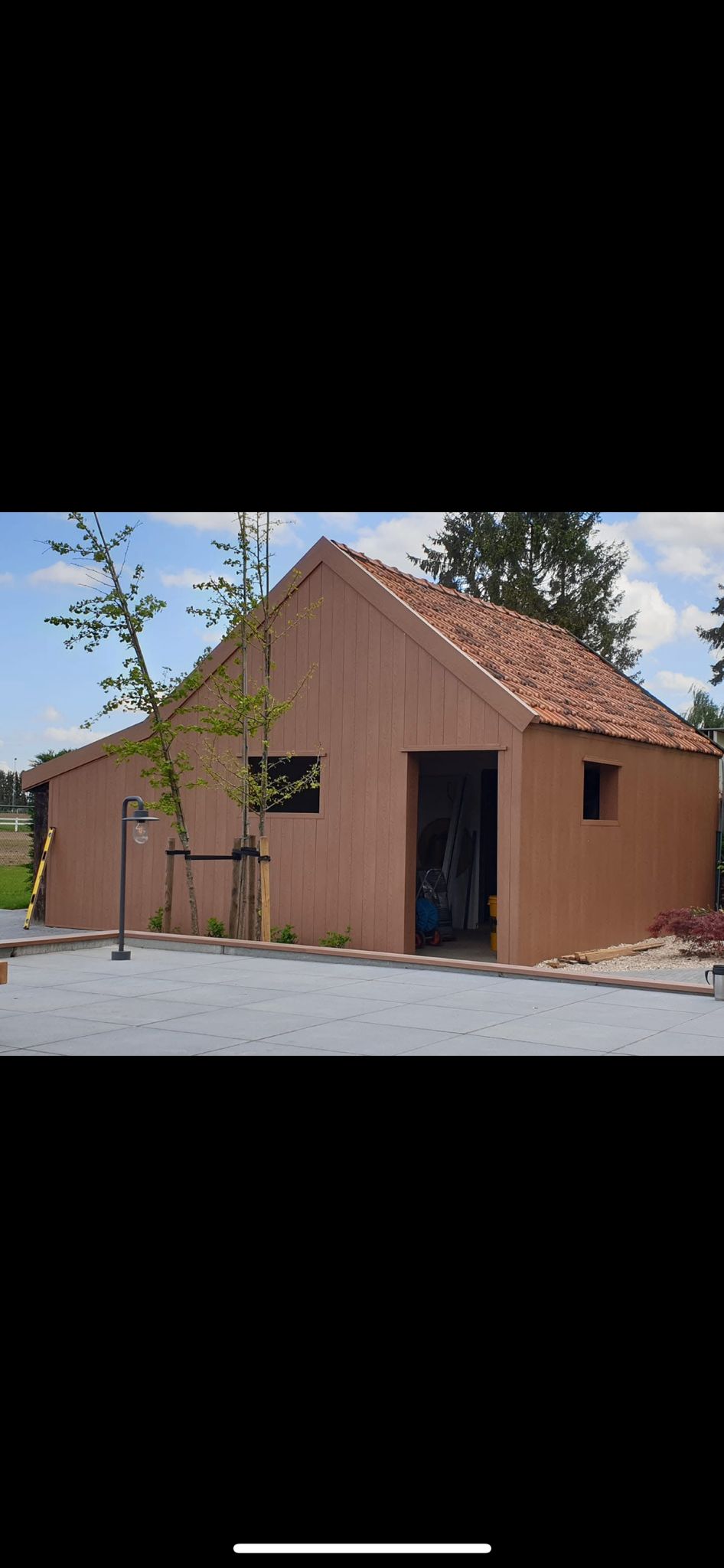 Tuinhuis op maat staalconstructie particulier door Bradico